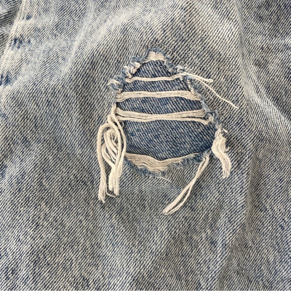 GAP Kids Low Stride Wide Leg Distressed Denim Jeans Girls Size 10 - Picture 4 of 5